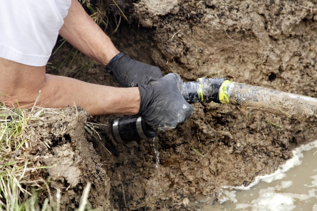 Vinton-El-Paso-TX-Septic-Tank-Pumping-Installation-Repairs.-We offer Septic Service & Repairs, Septic Tank Installations, Septic Tank Cleaning, Commercial, Septic System, Drain Cleaning, Line Snaking, Portable Toilet, Grease Trap Pumping & Cleaning, Septic Tank Pumping, Sewage Pump, Sewer Line Repair, Septic Tank Replacement, Septic Maintenance, Sewer Line Replacement, Porta Potty Rentals, and more.